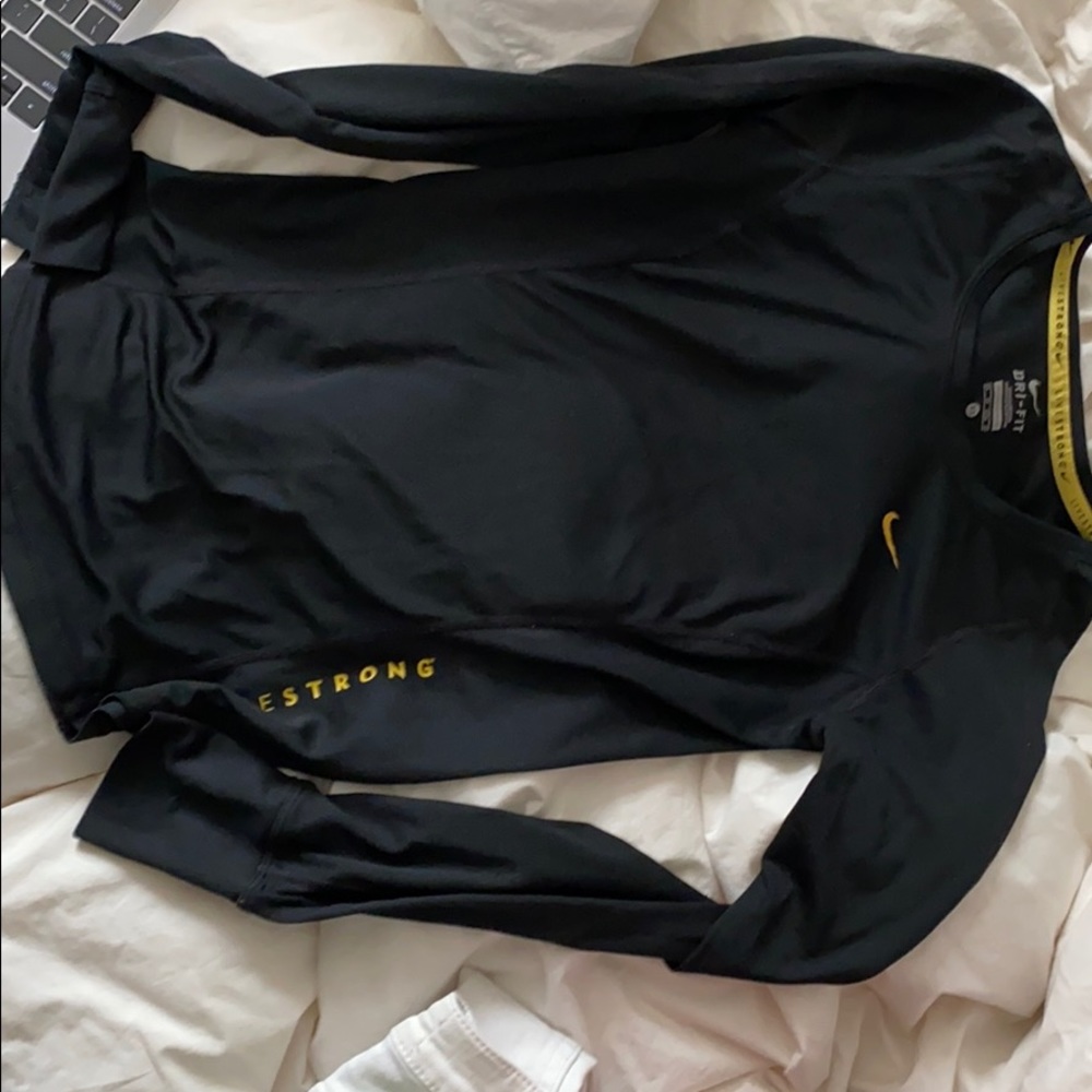 Sport long sleeve shirt